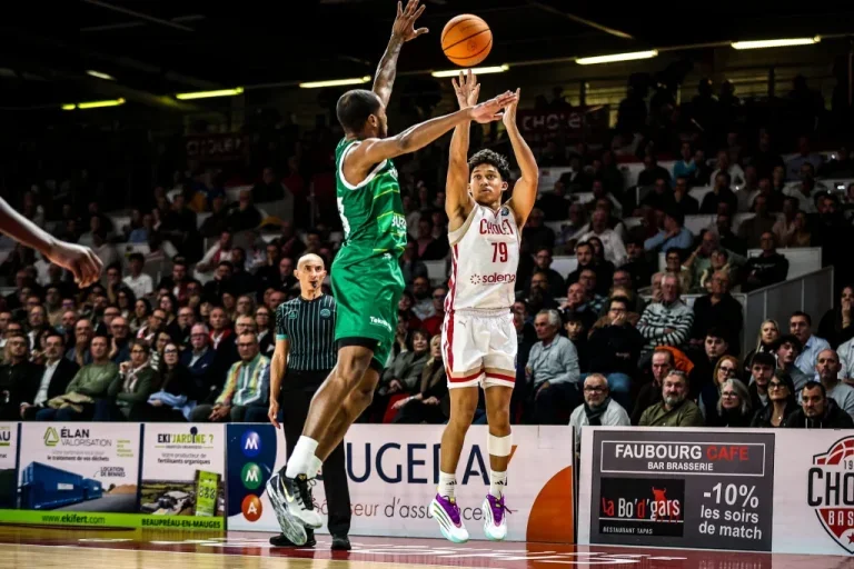 Aaron Towo-Nansi éclabousse la BCL par sa meilleure sortie européenne