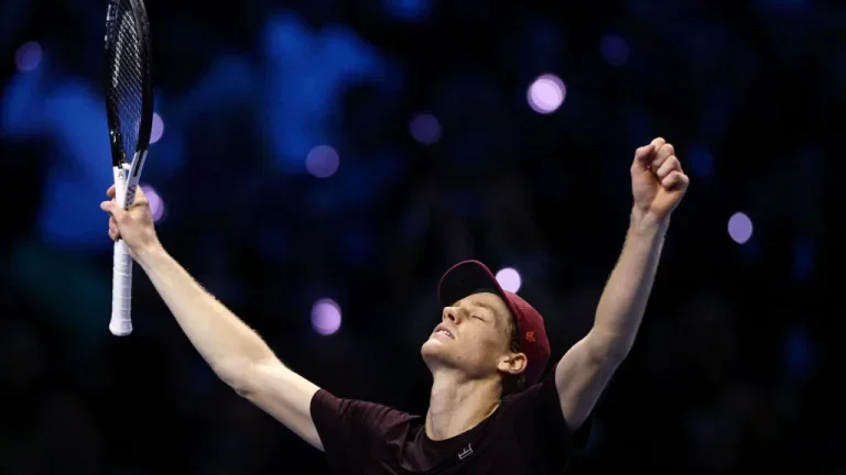 Sinner conserve son titre au Masters face à Alcaraz à Turin