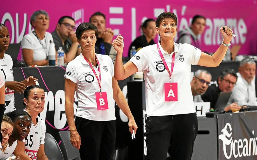 Brest Bretagne Handball : départ surprise des entraîneuses Tervel et Mariot