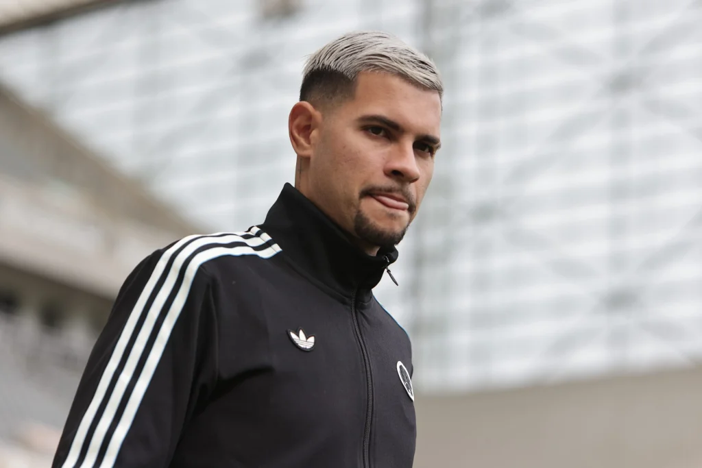 Bruno Guimaraes loue Casemiro, un joueur complet et une inspiration