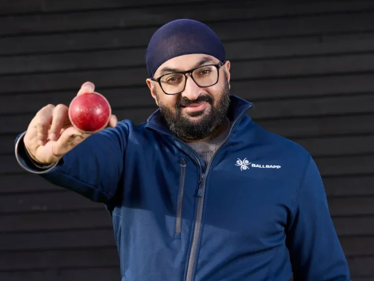 Monty Panesar lance un défi à Steve Smith dans la guerre des Ashes