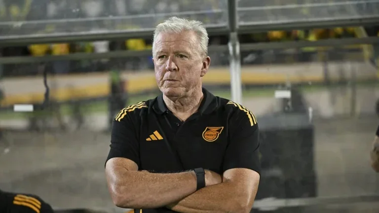 Steve McClaren quitte la Jamaïque après l’élimination au Mondial