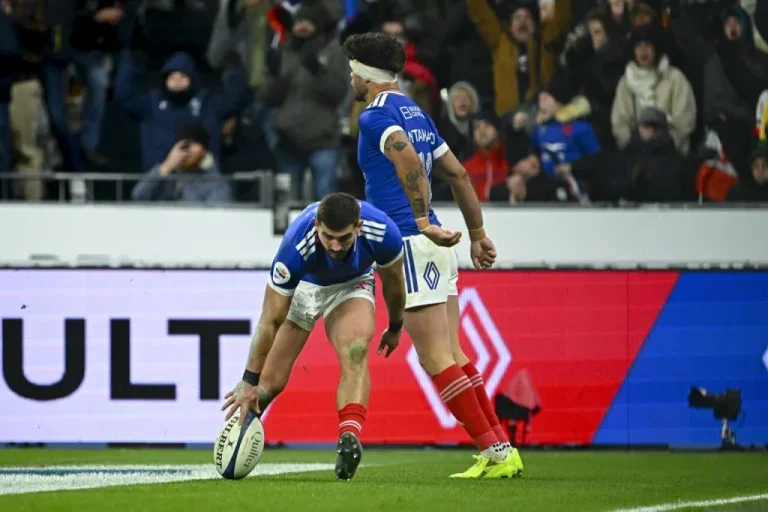 XV de France Australie : l’œil d’Ovale Masqué sur le match