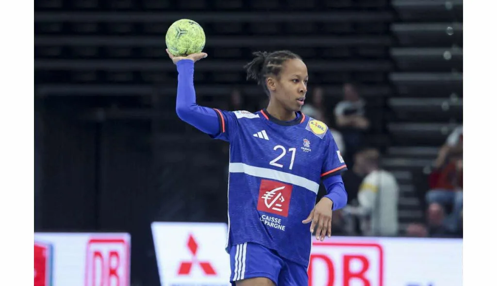 Handball : La France domine l'Angola en préparation du Mondial