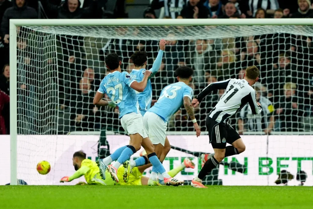 Harvey Barnes guide Newcastle à une victoire contre Manchester City