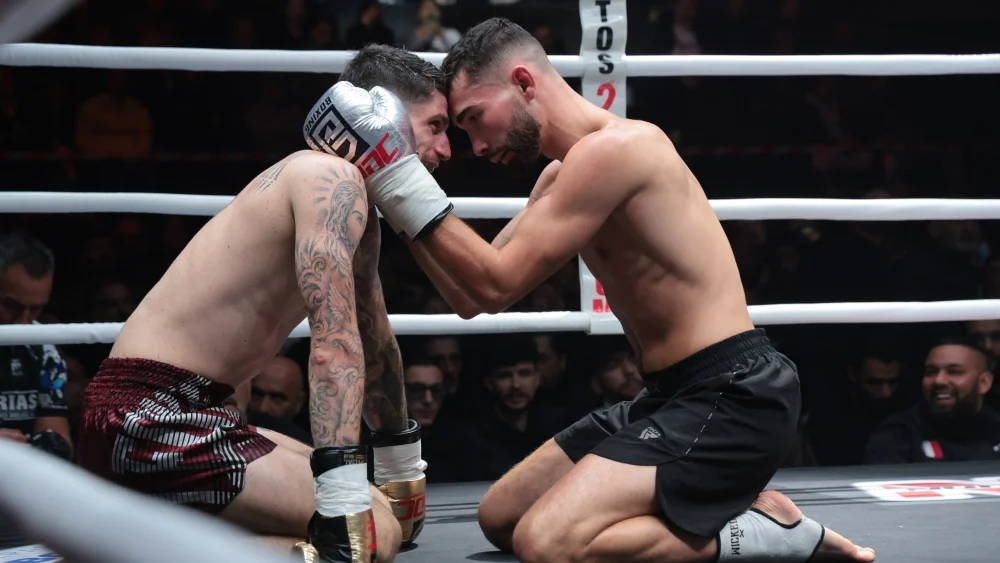 Rémi Parra triomphe lors de la 32e Nuit des Champions de kickboxing
