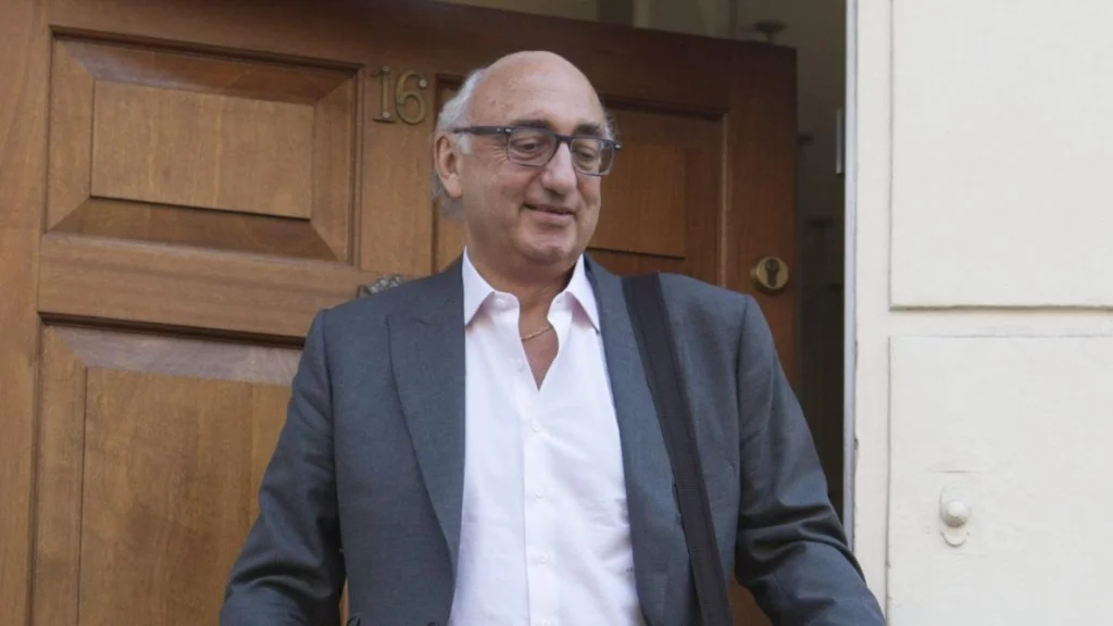 L’ex-agent Jonathan Barnett visé par des accusations de viol et de torture