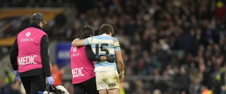 Mallia blessé: lésion du ligament croisé antérieur du genou droit