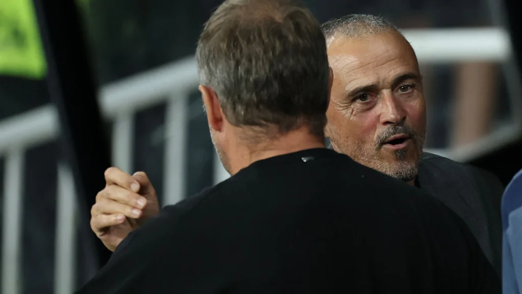 Mercato : le Barça verrouille Eric García et freine le PSG