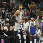 NBA : Wembanyama touché au mollet, indisponible plusieurs semaines