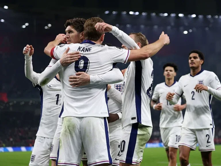 Angleterre : qualification parfaite pour la Coupe du Monde avec Kane, Bellingham et Henderson