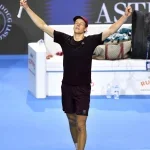 Jannik Sinner conserve son titre à l'ATP Finals face à Alcaraz