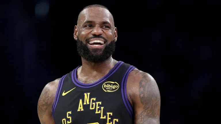 LeBron James établit un record NBA avec sa victoire contre Utah
