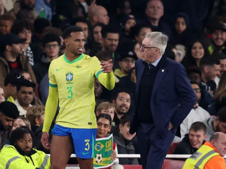 Thierry Henry rassure sur la défense d'Arsenal face à Tottenham