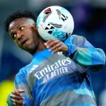 Vinicius tensions Real Madrid prolongation au cœur du débat