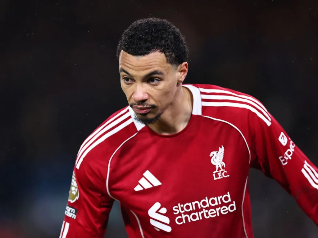 Hugo Ekitike brille pour Liverpool face à Leeds United