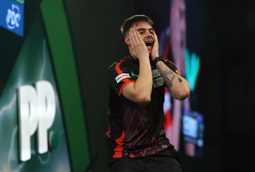 Darts : Dom Taylor exclu du Championnat du Monde après un contrôle antidopage