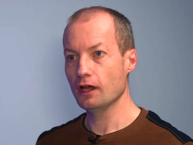 Analyse des décisions VAR en football écossais : controverses et enjeux