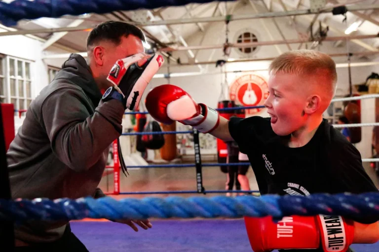 Jersey Leonis Boxing Club : formation et valeurs pour les jeunes