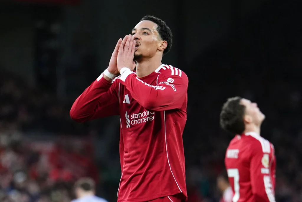 Prédiction Tottenham vs Liverpool : Ekitike pour continuer à marquer