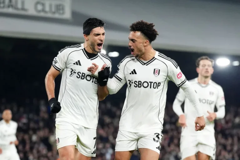 Fulham s'impose grâce à un penalty de Jimenez face à Nottingham Forest