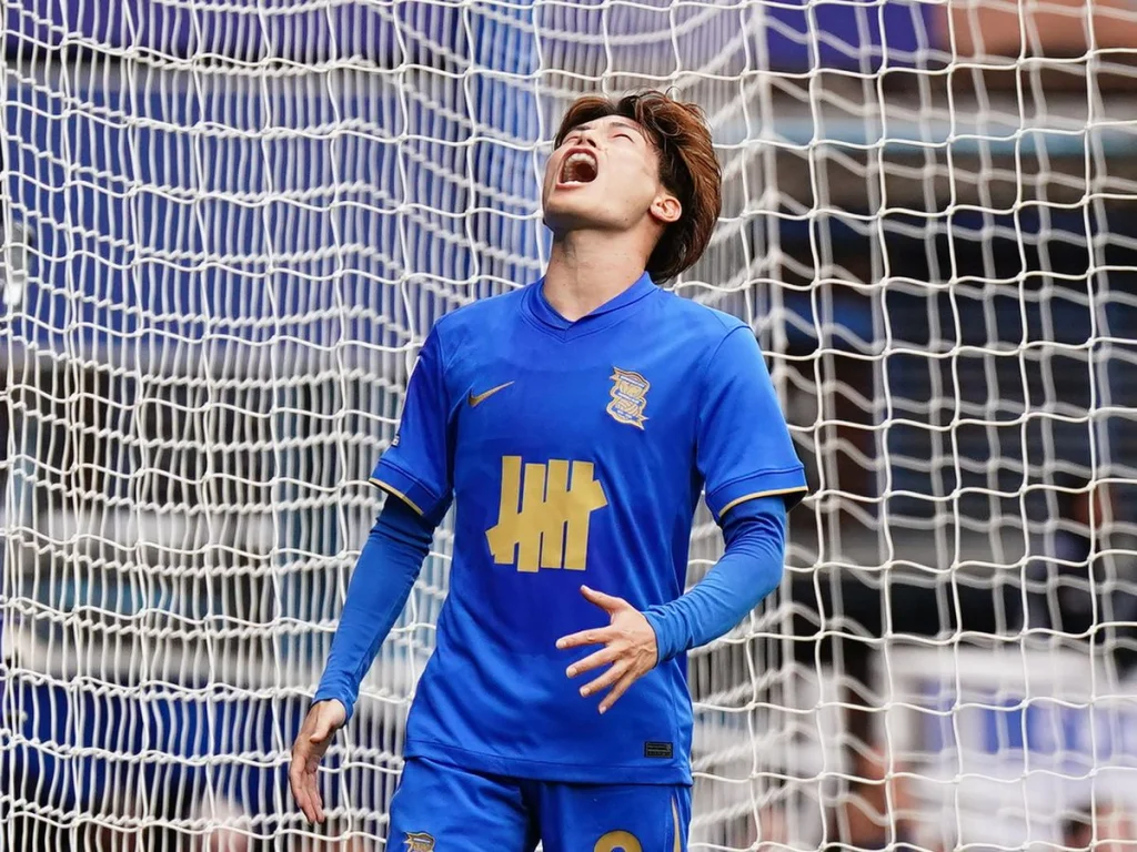 Kyogo Furuhashi frustré à Birmingham avant un possible retour à Celtic