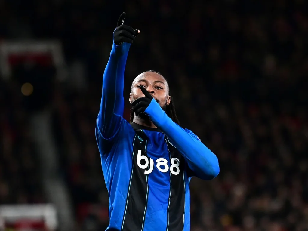 Manchester United et Manchester City s'intéressent à Antoine Semenyo en janvier