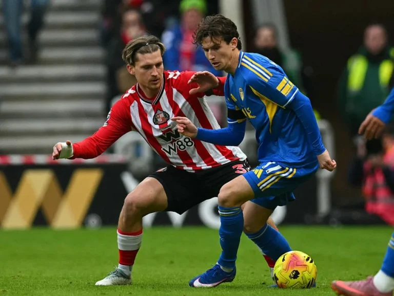 Sunderland: Analyse de la défaite face à Leeds United après une blessure clé