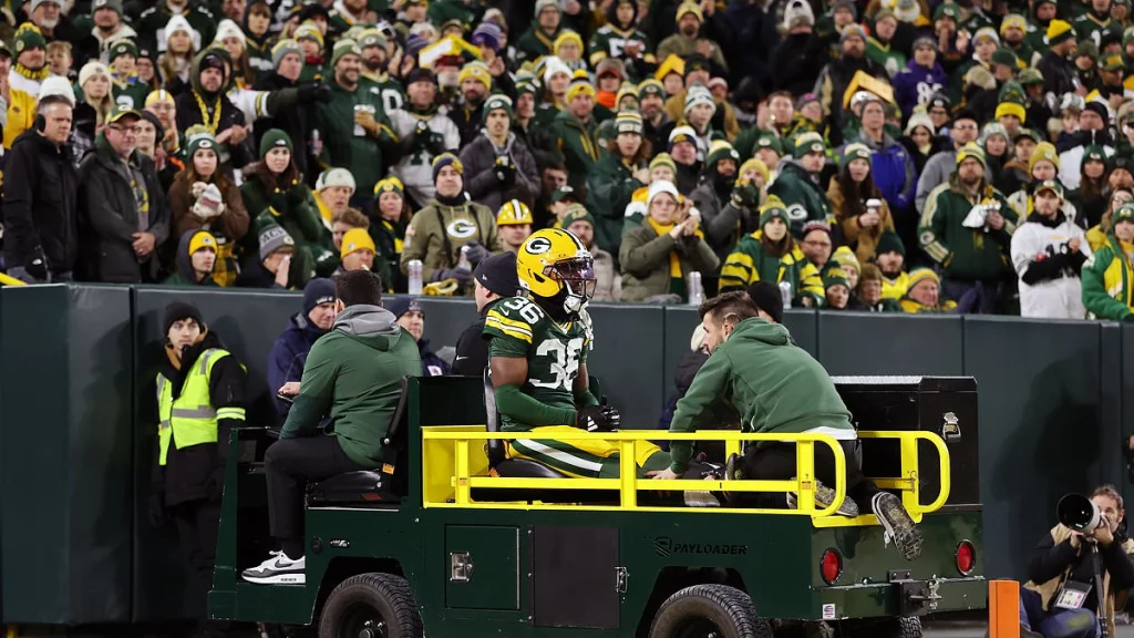 Blessure grave de Kamal Hadden lors du match des Packers