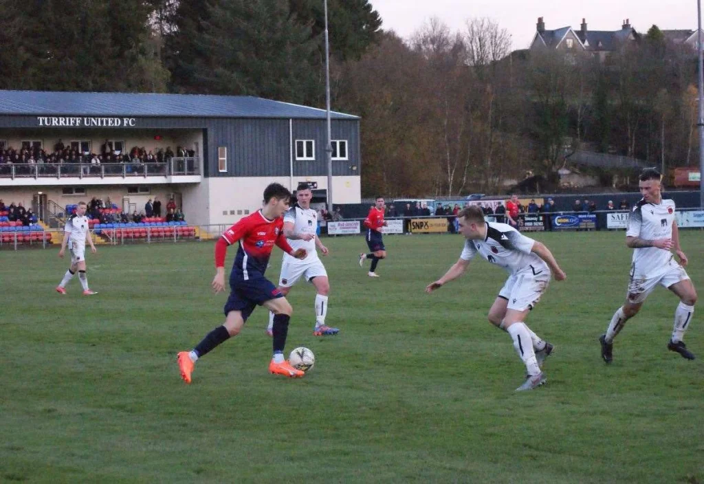 Turriff United nomme un nouveau manager avec l'ex-Lossiemouth comme assistant