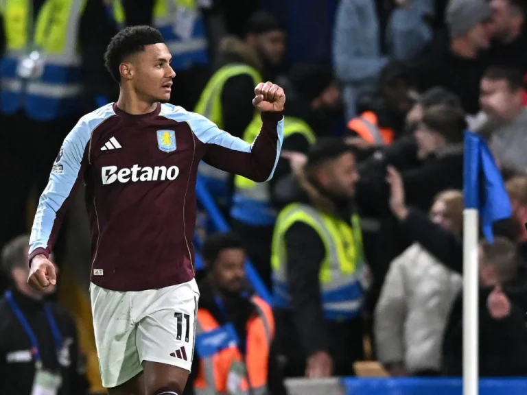 Unai Emery loue Ollie Watkins après la victoire d'Aston Villa à Chelsea