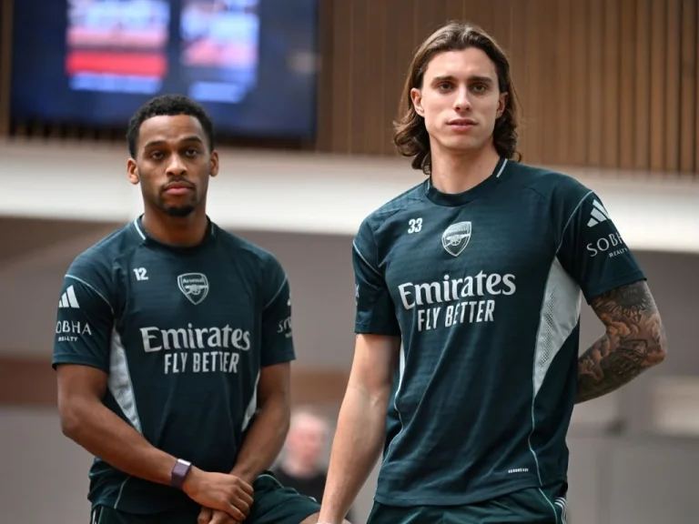 Blessures et suspensions : impact sur Arsenal vs Aston Villa en Premier League