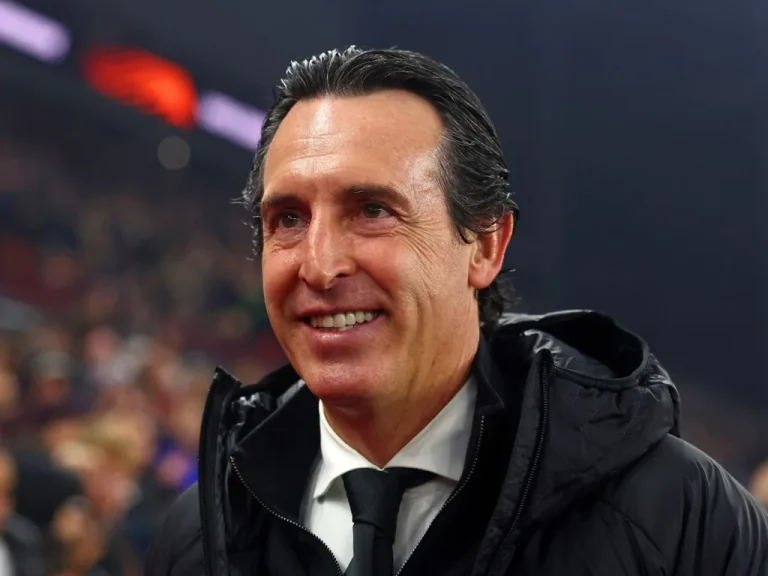 Unai Emery vise la Ligue des Champions avec Aston Villa
