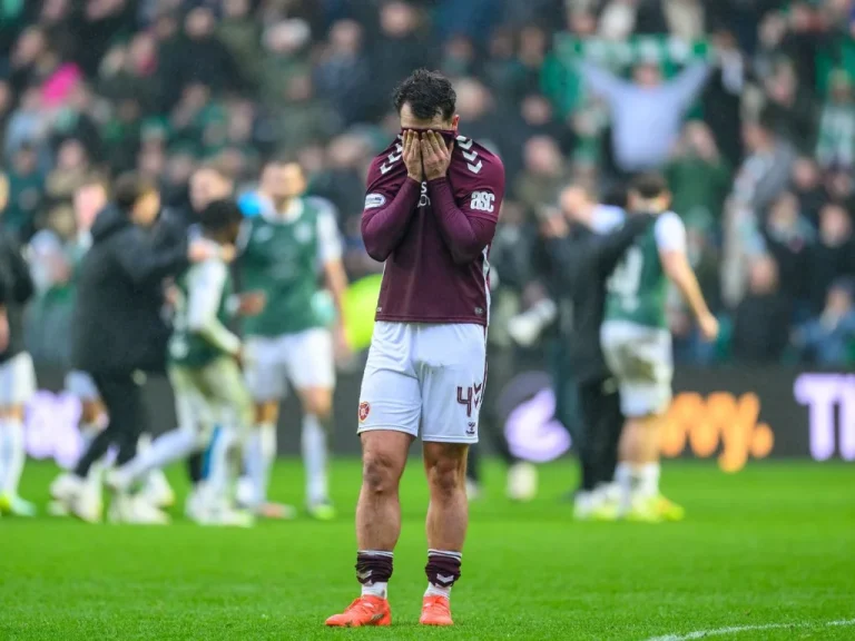 Analyse du derby : l'impact de l'hymne de Hibs sur les joueurs de Hearts