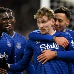 Évaluation des joueurs d'Everton face à Nottingham Forest : performance remarquable de Garner