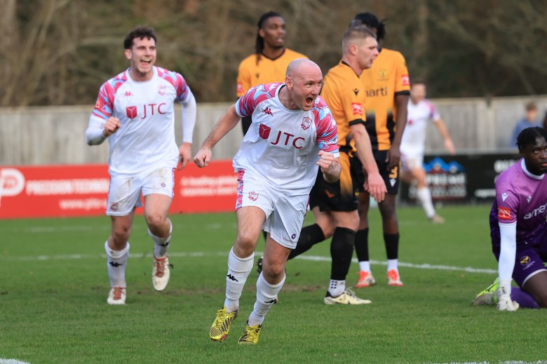 Jersey Bulls en action contre East Grinstead