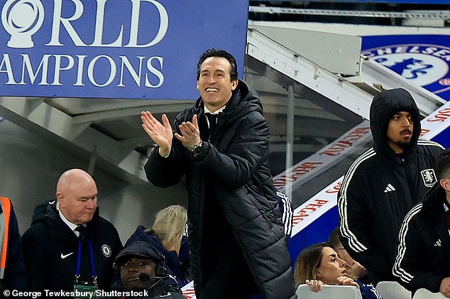 Unai Emery avec Aston Villa