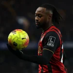 Manchester United vise Yan Diomande comme alternative à Semenyo