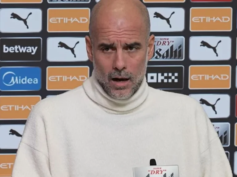 Pep Guardiola critique Sky Sports lors d'une conférence de presse tendue