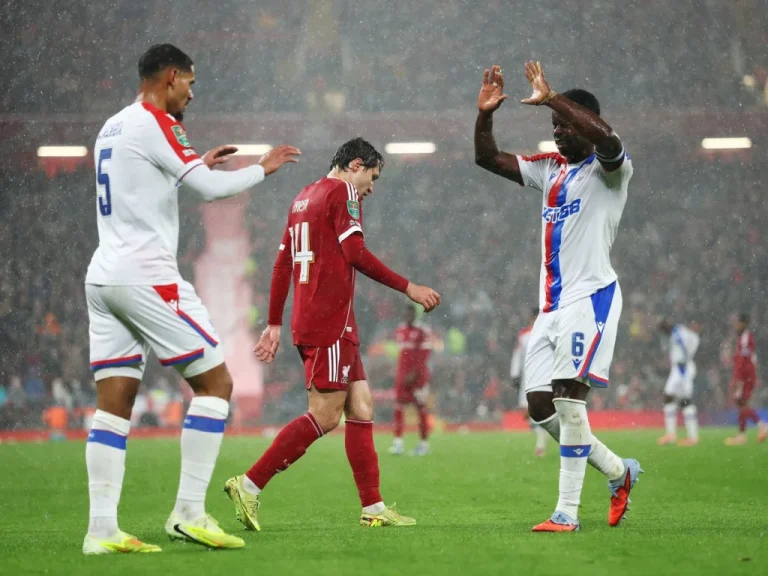 Liverpool envisage des transferts en janvier pour renforcer son équipe