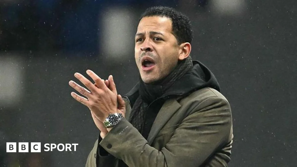 Chelsea : Liam Rosenior favori pour succéder à Enzo Maresca