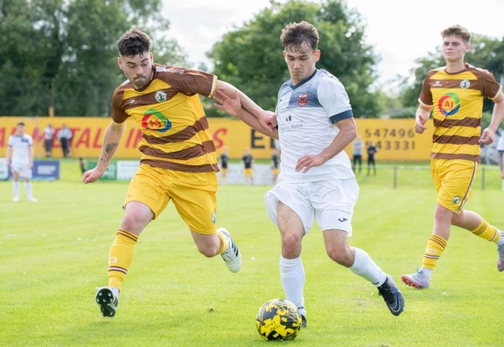 Ross Logan de Rothes revient à Clachnacuddin pour la saison 2026/27