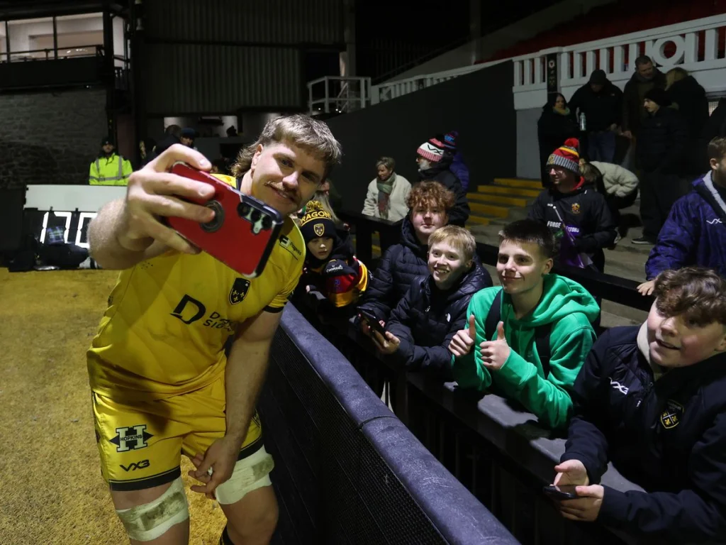 Aaron Wainwright quitte le rugby gallois pour rejoindre Leicester en Angleterre