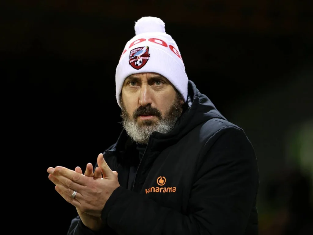 Jonathan Greening, ancien champion de la Ligue des Champions, entraîne en Non-League