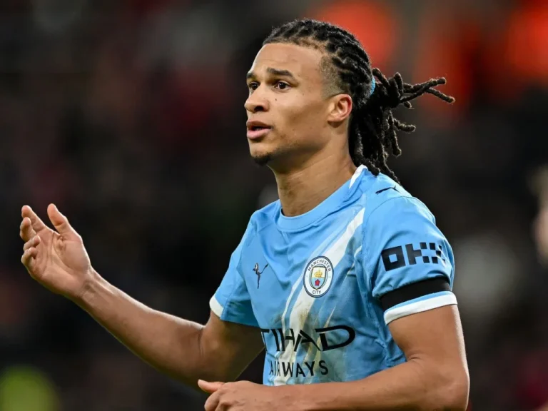 Nathan Ake évoque son avenir à Manchester City et ses chances de transfert en janvier