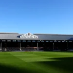 Début du match Fulham vs Liverpool retardé pour urgence médicale