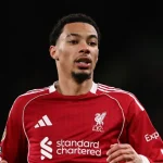 Liverpool exclut Hugo Ekitike face à Fulham pour blessure mineure