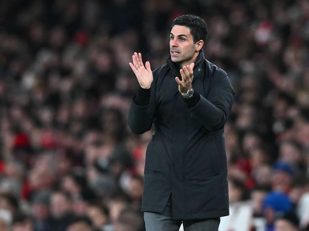 Arsenal vise un transfert de 35 M£ pour Jeremy Jacquet en pleine saison