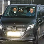 Antoine Semenyo arrive à Manchester avant son transfert à Manchester City