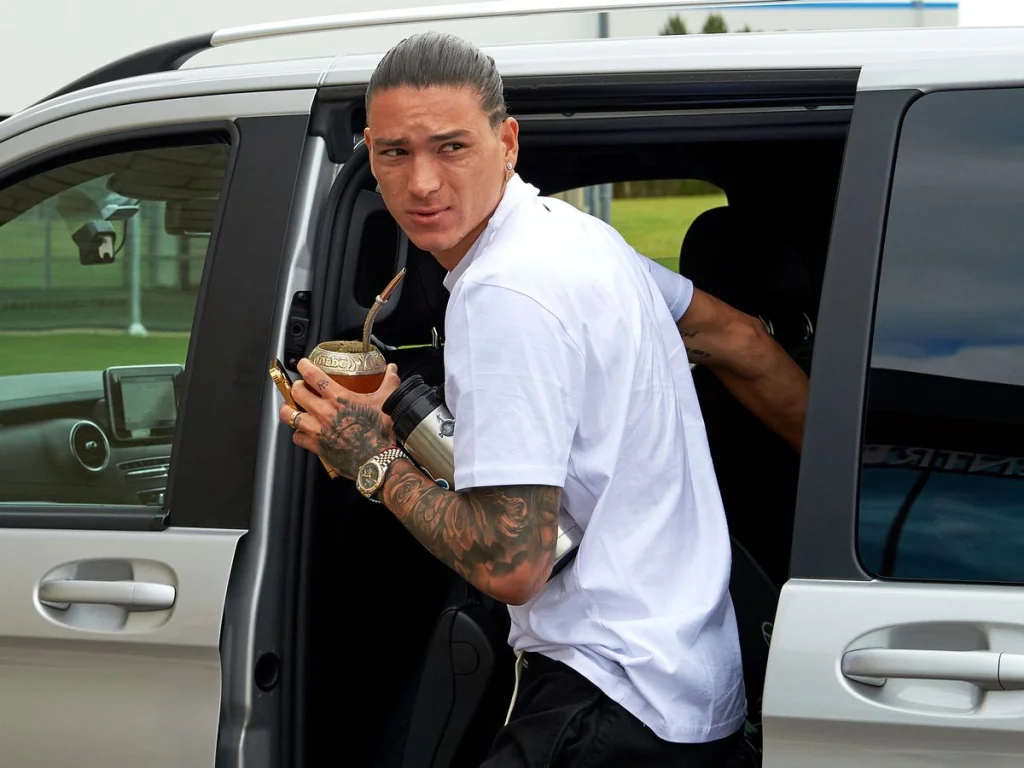 Darwin Nunez, transfert et FA Cup : actualités football en France